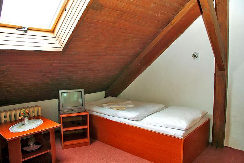 Penzion Olympia** Banska Bystrica Ngoại thất bức ảnh
